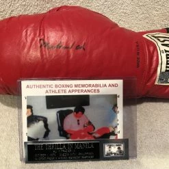 Iconsofboxing.com TOP FIGHTERS Muhammad Ali Signed Autographed Signed Vintage Everlast Gloves SSG COA