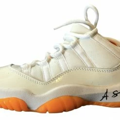 Iconsofboxing.com TOP FIGHTERS Amanda Serrano Signed Autographed Fight Vs Taylor Worn Sneakers Left Only.