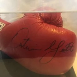 Iconsofboxing.com Arturo