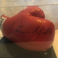 Iconsofboxing.com Arturo "Thunder" Gatti Autographed Hand Signed Boxing Glove TOP FIGHTERS