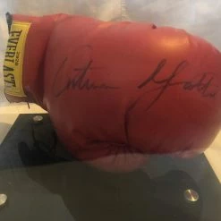 Iconsofboxing.com Arturo Gatti Autographed/Hand Signed Boxing Glove