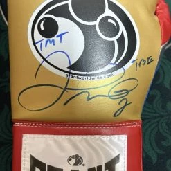Iconsofboxing.com TOP FIGHTERS Floyd Mayweather Jr., Autographed Grant Boxing Glove In Blue Signature