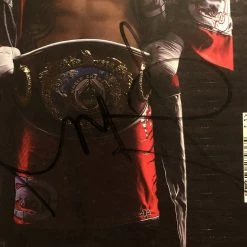Iconsofboxing.com Miguel Cotto Autographed Authentic Black Signature Rare Sports Magazine.