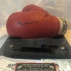 Iconsofboxing.com TOP FIGHTERS Muhammad Ali Autographed Red Everlast Old Vintage Boxing Gloves COA