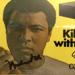 Iconsofboxing.com TOP FIGHTERS Muhammad Ali Signed Rare PSA Roach Traps Vintage Autographed Boxing Memorabilia