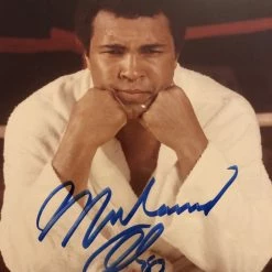 Iconsofboxing.com Muhammad Ali Signed JSA 8x10 Boxing Photo Rare Vintage Autograph