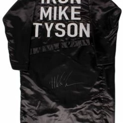 Iconsofboxing.com Mike Tyson Signed