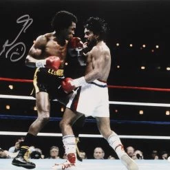 Iconsofboxing.com Sugar Ray Leonard Signed 11x14 Photo (Beckett COA) TOP FIGHTERS