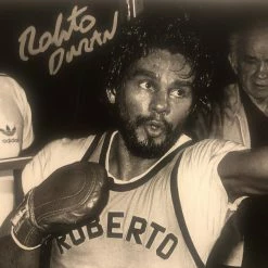 Iconsofboxing.com Roberto Duran Autographed Signed Boxing 8x10 Training Photo