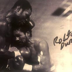 Iconsofboxing.com TOP FIGHTERS Roberto Duran Autographed Signed Boxing 8x10 Photo