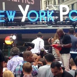 Iconsofboxing.com Floyd Mayweather Jr. Autographed Black Everlast Boxing Glove In Gold Marker