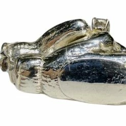 Iconsofboxing.com Boxing Gloves Pendant