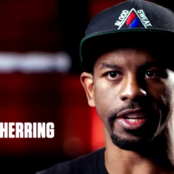 Iconsofboxing.com BOXING MEMORABILIA Jamel Herring Autographed Everlast Boxing Glove 130 WBO Champion, Photo Proof