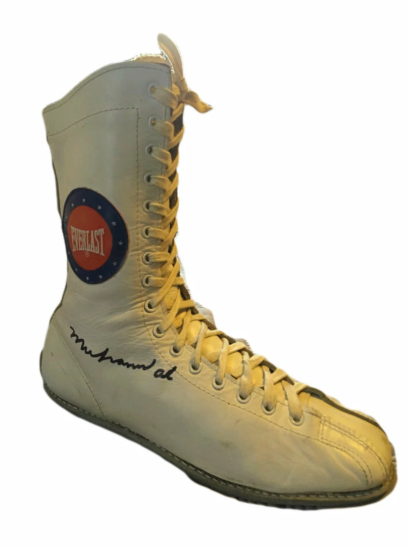 Iconsofboxing.com Muhammad Ali Autographed Rare Vintage Everlast White Boxing Boot
